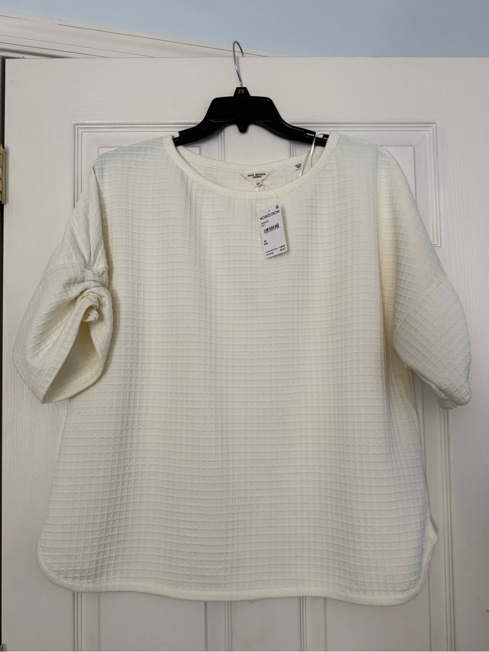 Women’s Plus Casual Chic/Work/Date Night/Brunch Top